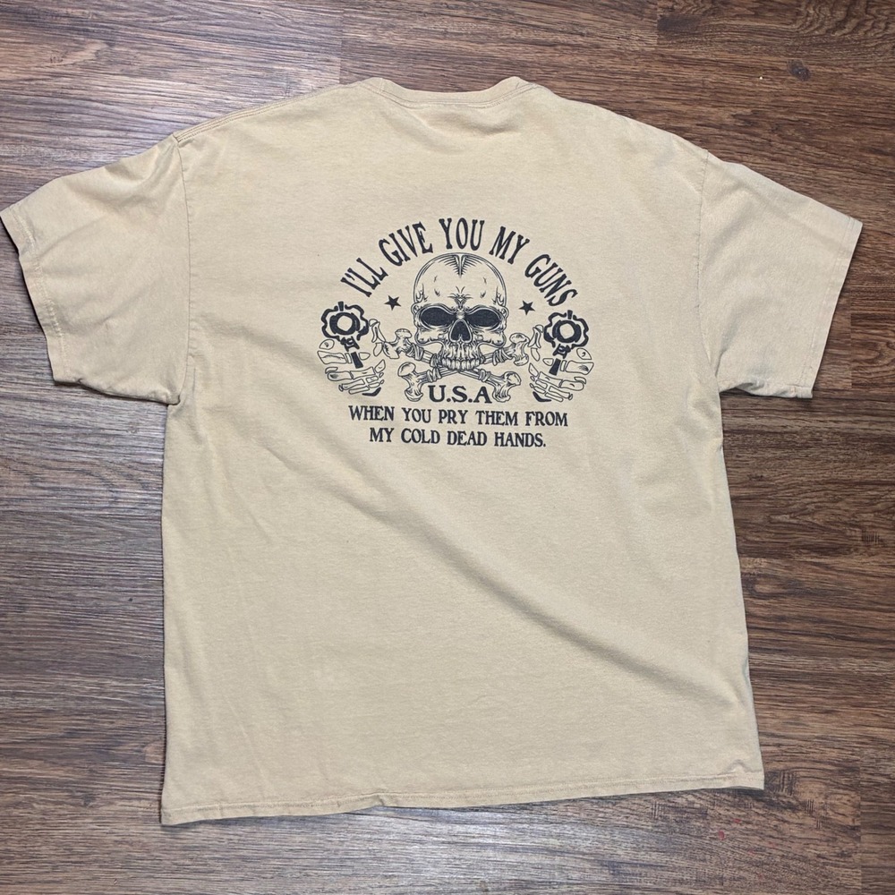 Sons of Liberty Live Free or Die T Shirt Mens XL Tan Skull Guns 2A Graphic
